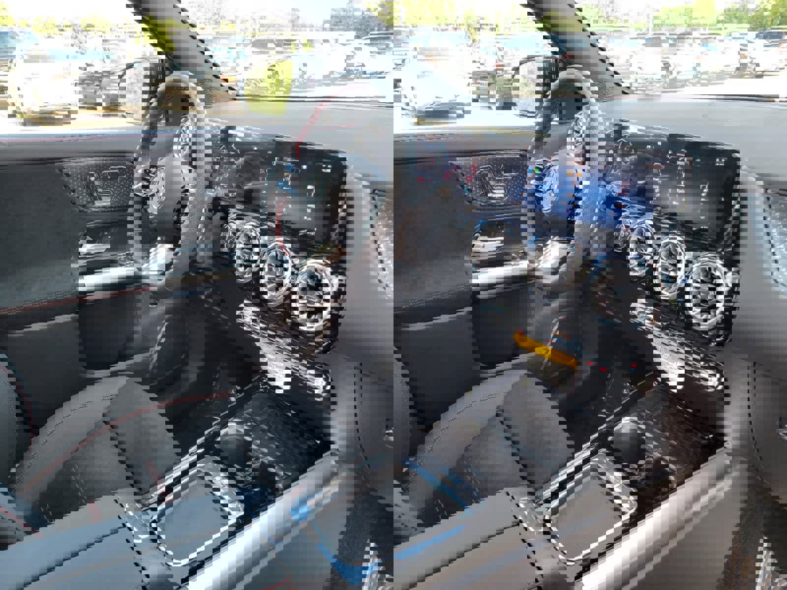 New 2025 Mercedes-Benz GLA 250 image 19