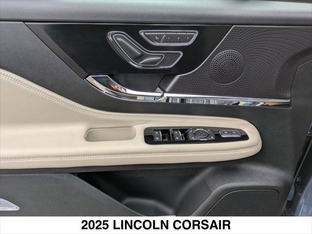 New 2025 Lincoln Corsair FWD w/ Equipment Group 101A image 7