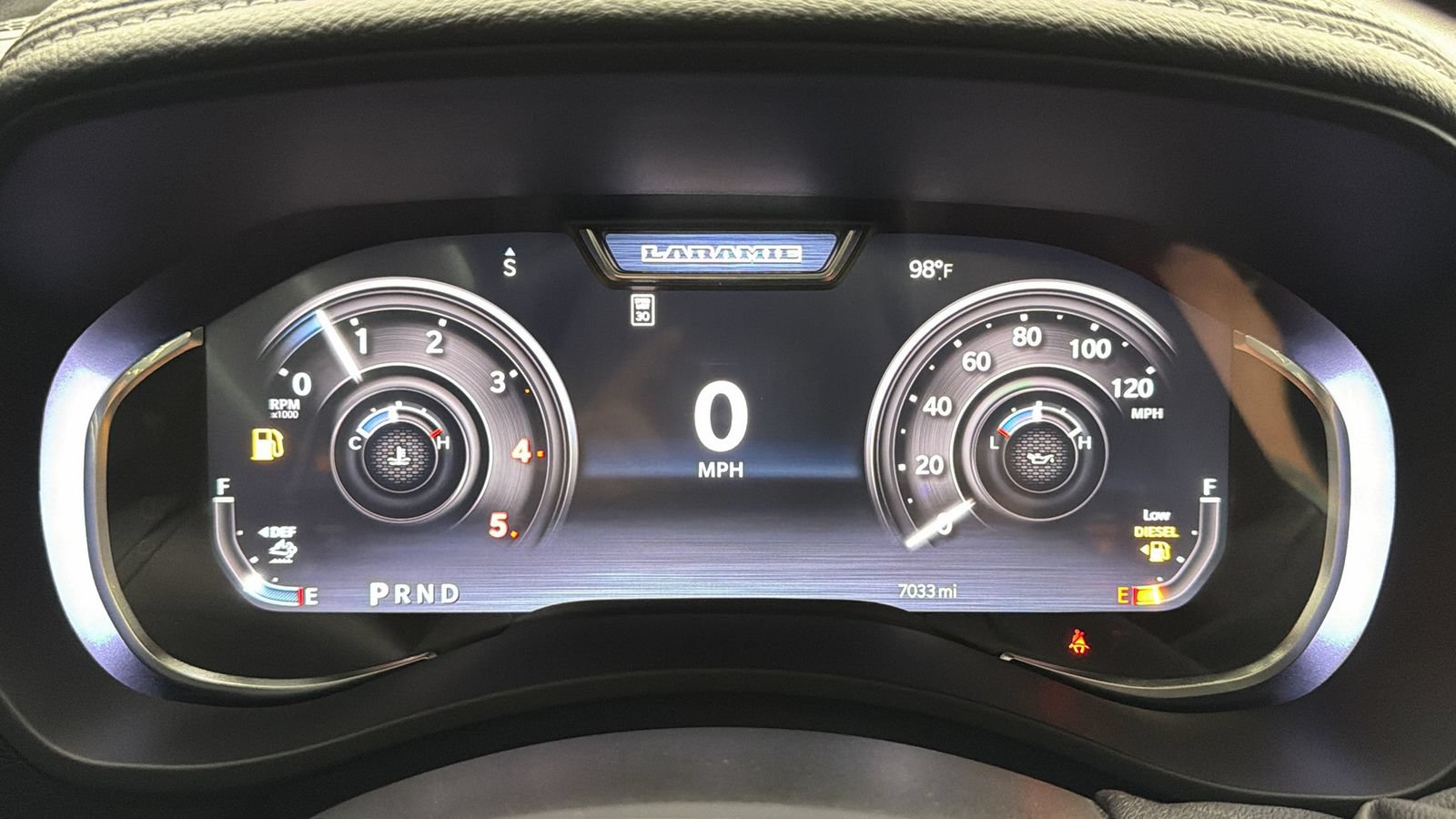 Used 2025 RAM 2500 Laramie w/ Night Edition AWD/4WD image 31