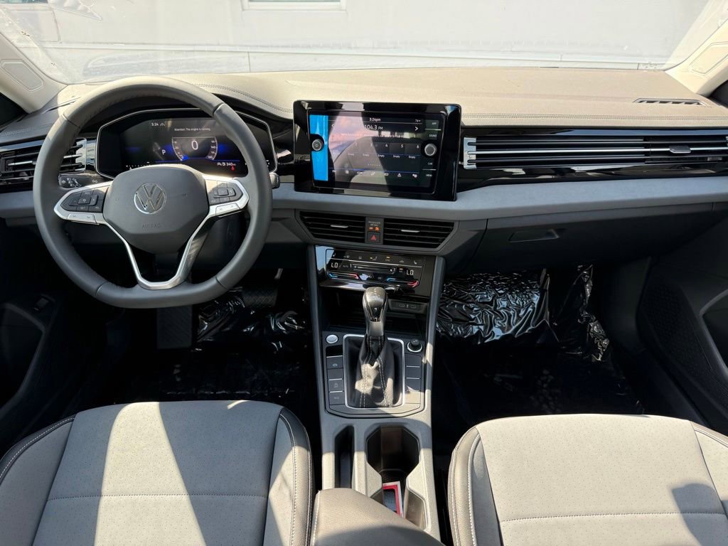 New 2026 Volkswagen Jetta SE FWD image 11