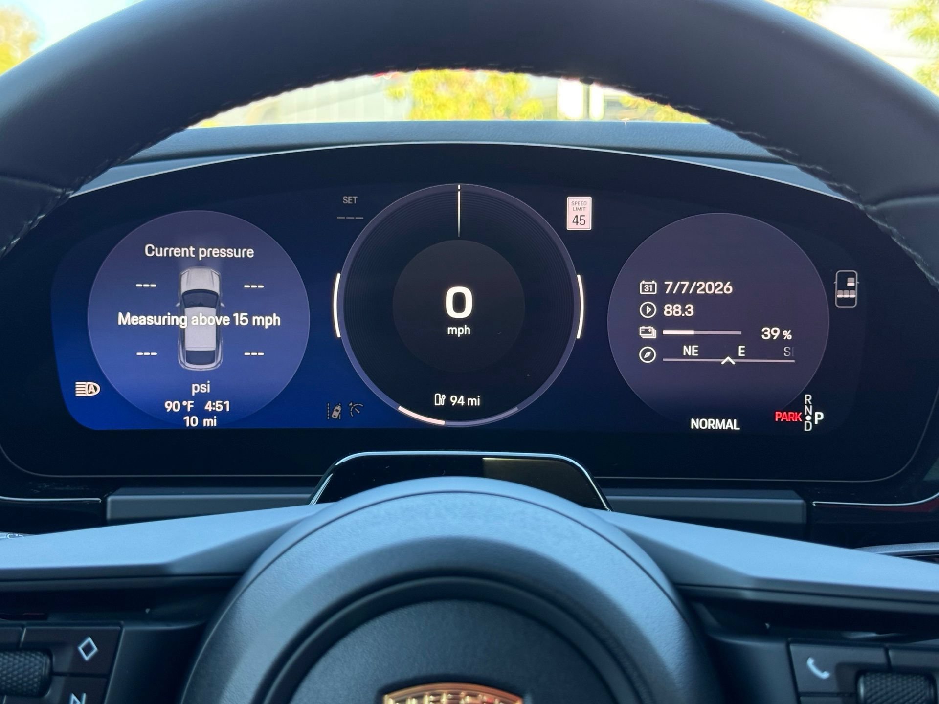 Used 2026 Porsche Macan Electric RWD image 16
