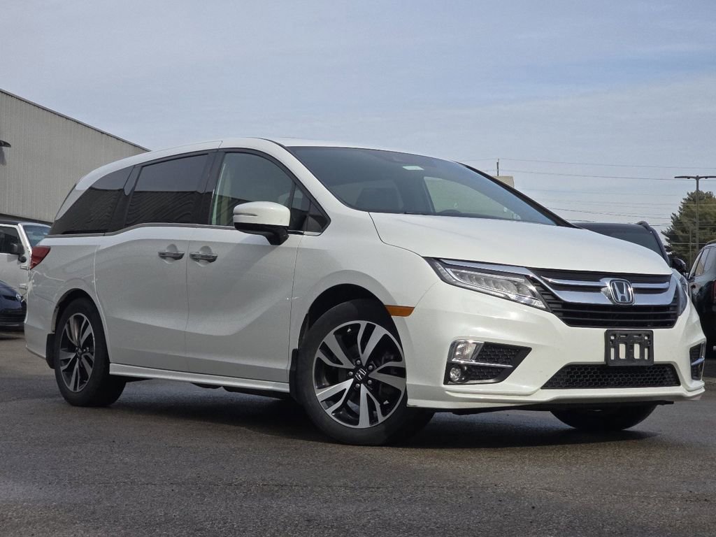 Used 2020 Honda Odyssey Elite image 2