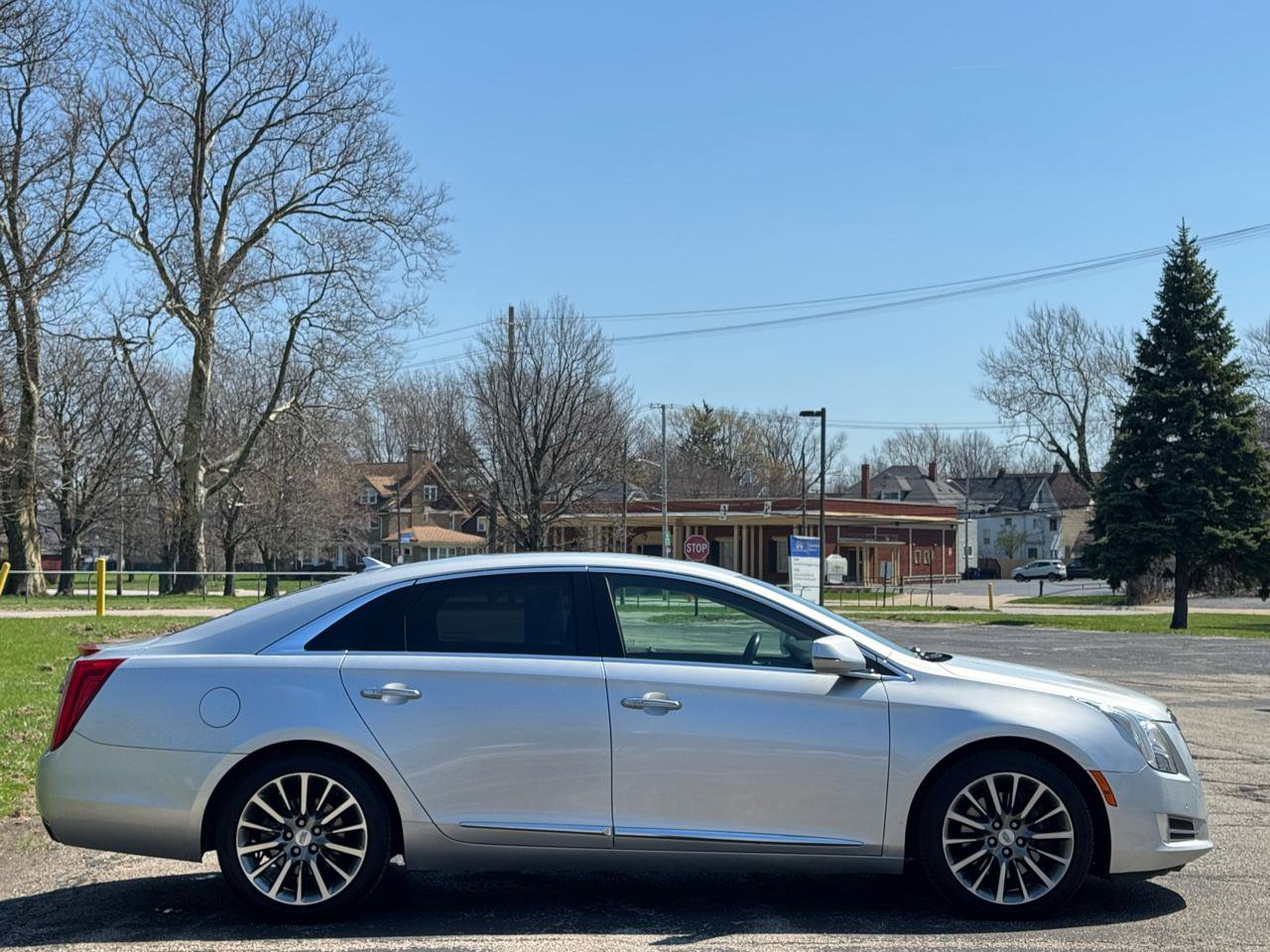 Used 2014 Cadillac XTS Premium image 15