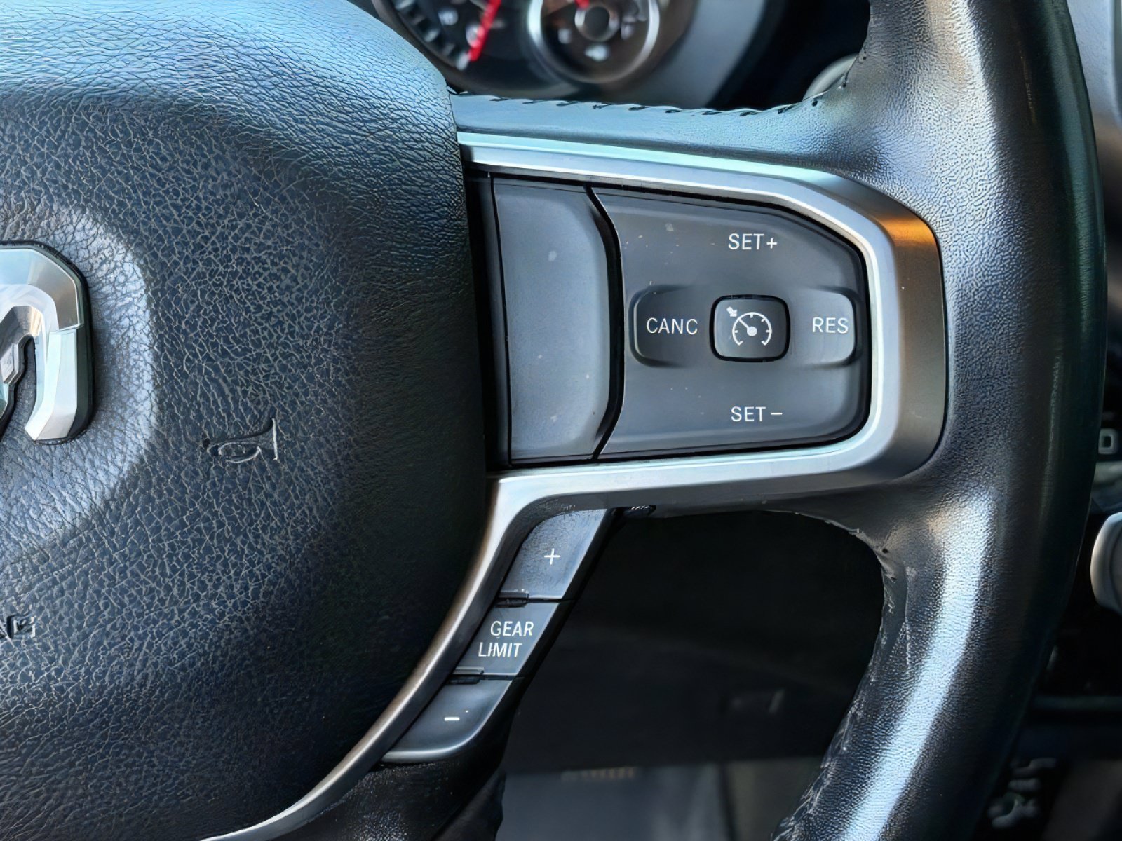 Used 2024 RAM 1500 Big Horn RWD image 15