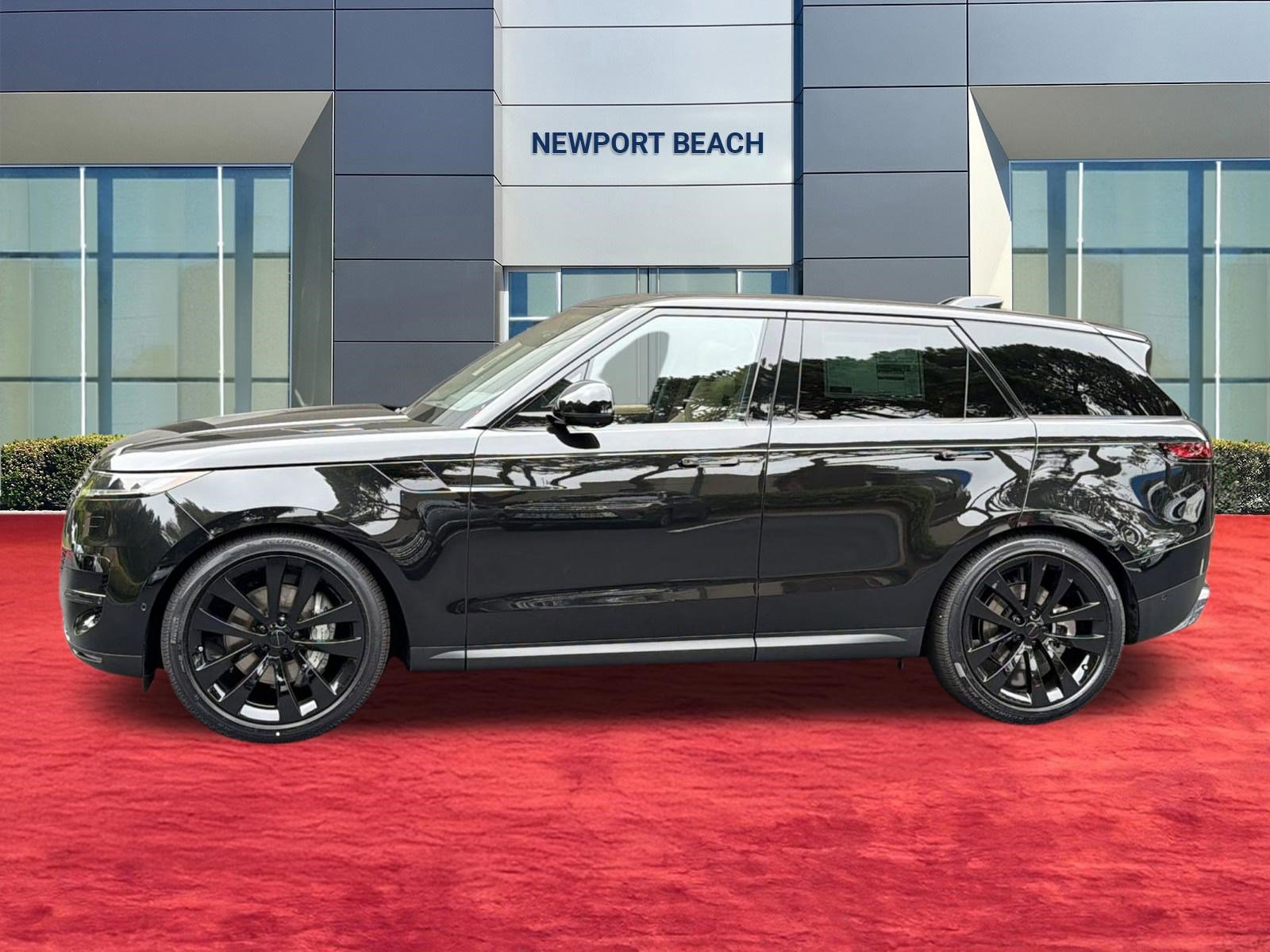 New 2026 Land Rover Range Rover Sport SE AWD/4WD image 2