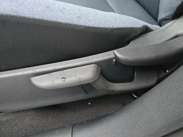 New 2025 Nissan Versa SV w/ Trunk Package FWD image 25
