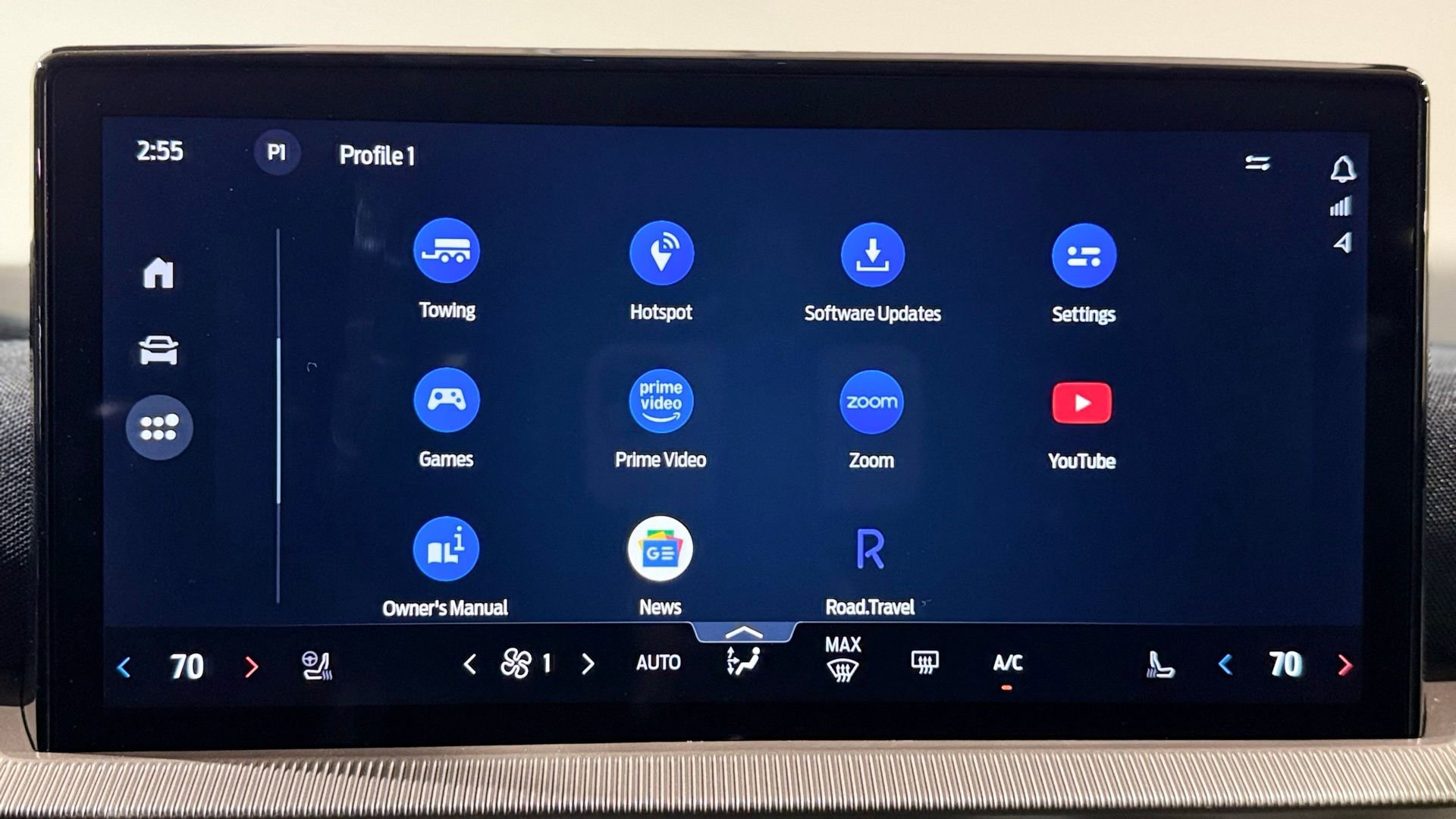 Used 2025 Ford Explorer Active w/ Active Comfort Package image 86