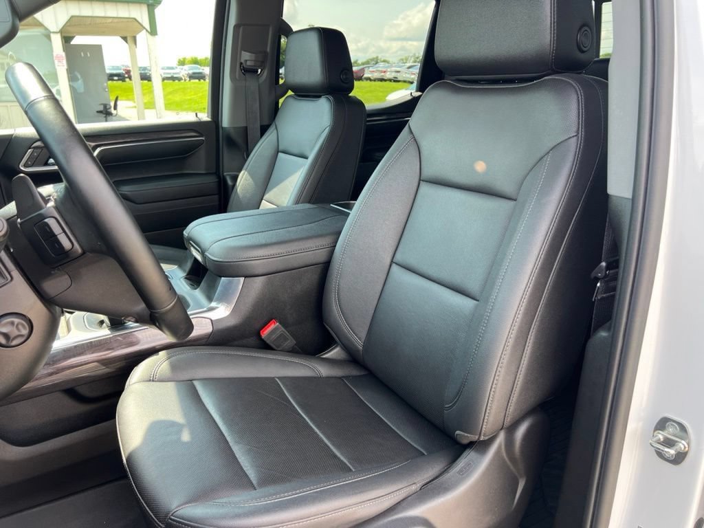 Used 2023 Chevrolet Silverado 1500 LTZ w/ Technology Package AWD/4WD image 24