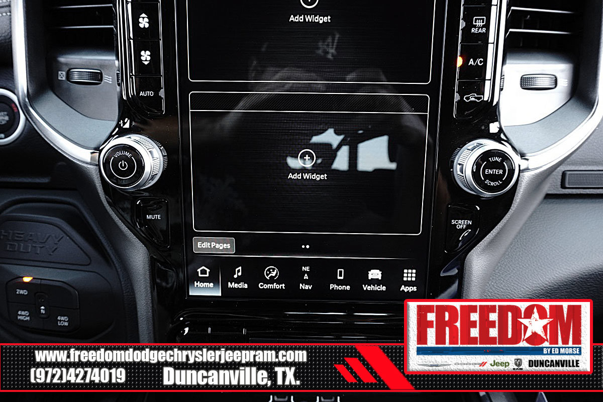 New 2026 RAM 4500 4x4 Crew Cab DRW w/ Laramie Trim Package image 23