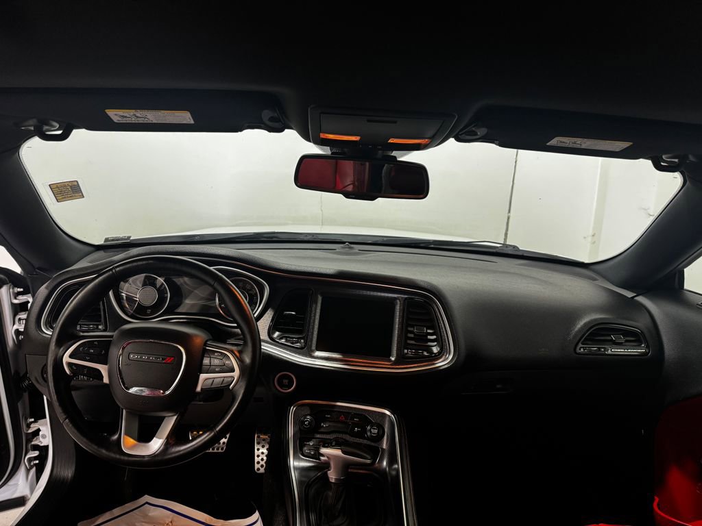 Used 2015 Dodge Challenger SXT Plus w/ Sound Group II image 2