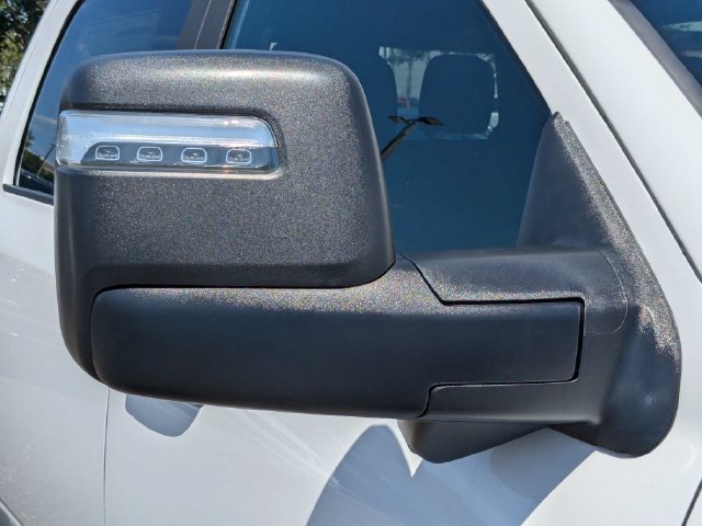 New 2026 RAM 3500 Big Horn AWD/4WD image 11