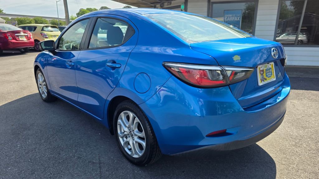 Used 2016 Scion iA image 7