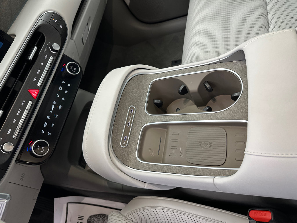 Used 2026 Hyundai Palisade SEL Premium FWD image 34