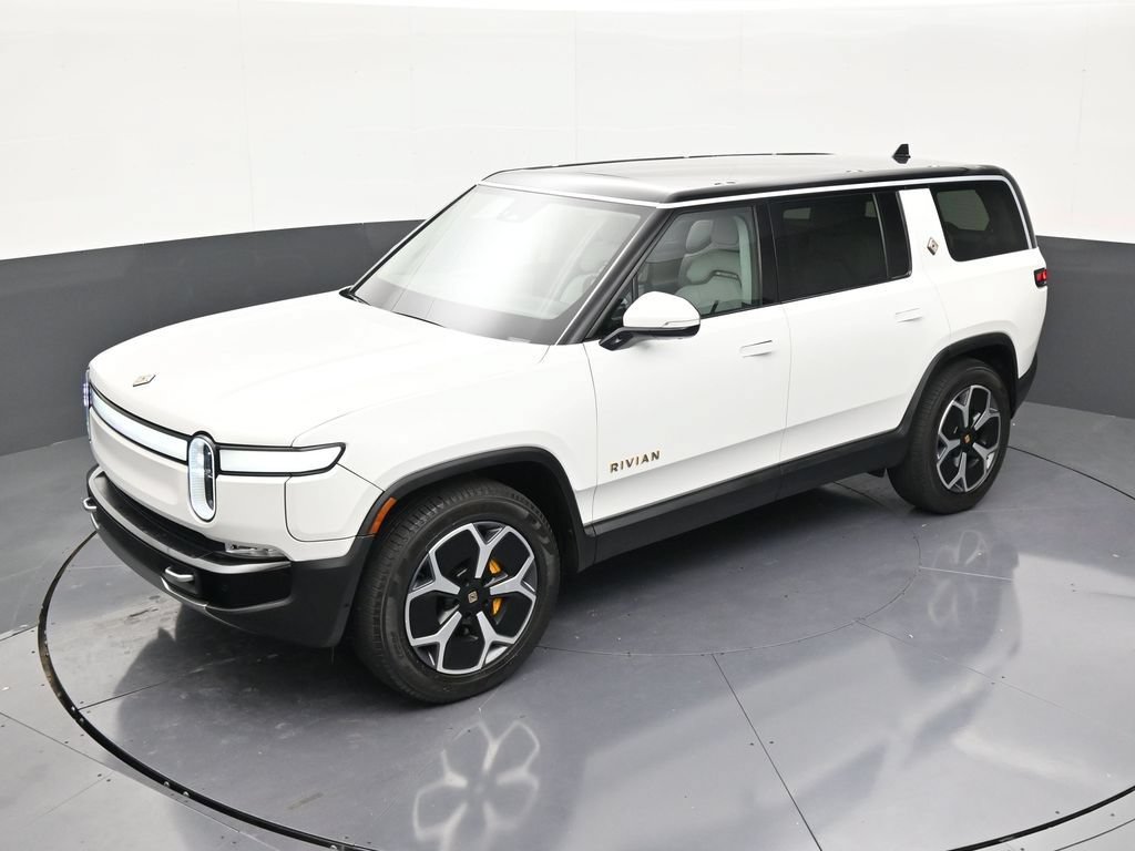 Used 2024 Rivian R1S Adventure Quad AWD/4WD image 13