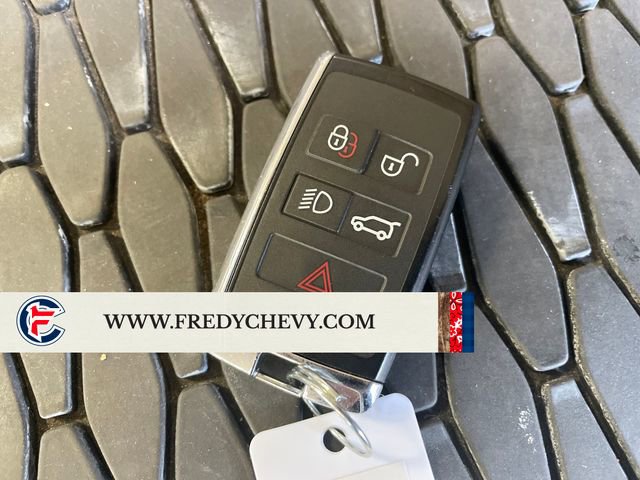 Used 2025 Land Rover Range Rover Velar Dynamic SE AWD/4WD image 29