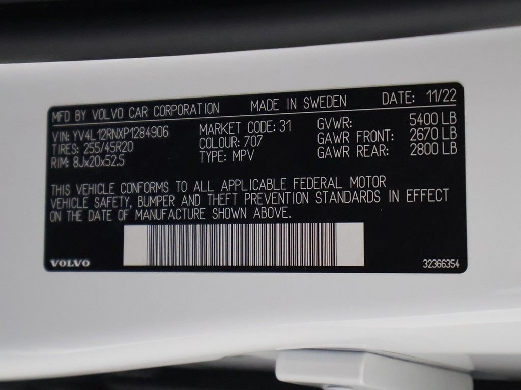 Used 2023 Volvo XC60 B5 Plus w/ Climate Package AWD/4WD image 58