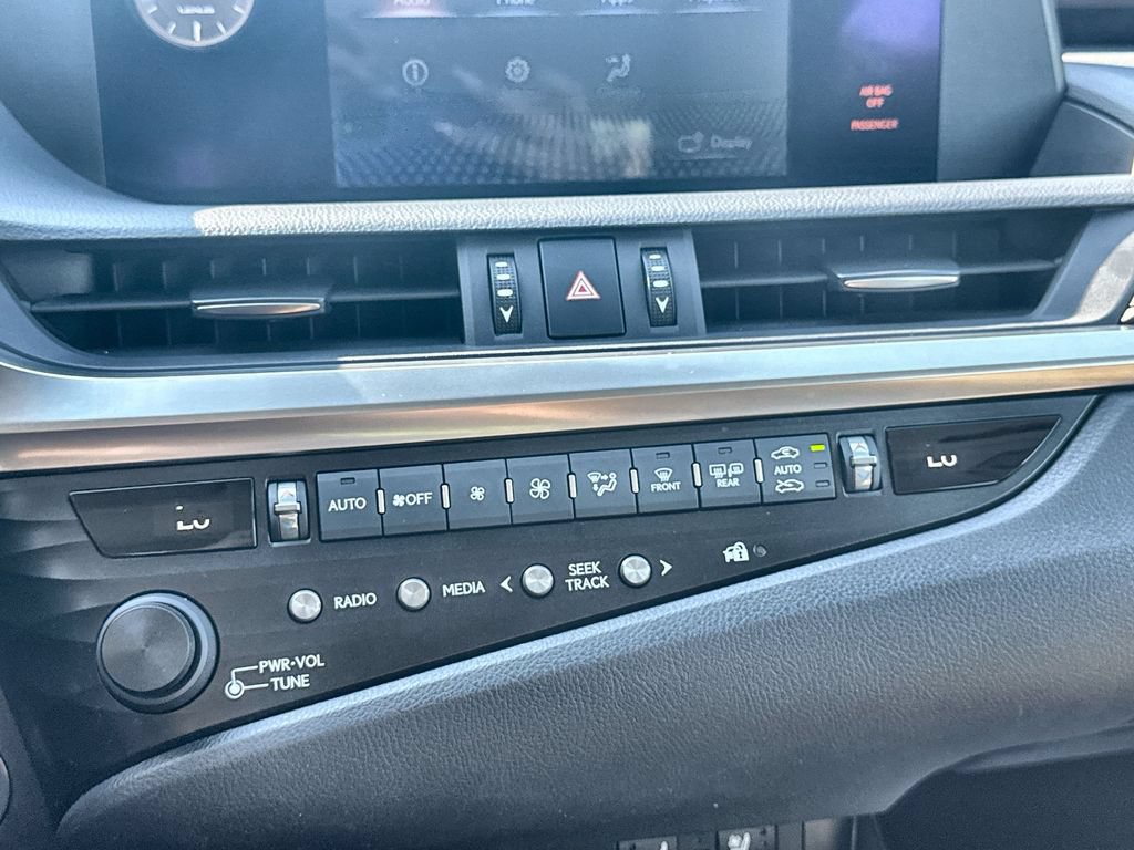 Used 2019 Lexus ES 350 w/ Premium Package FWD image 17