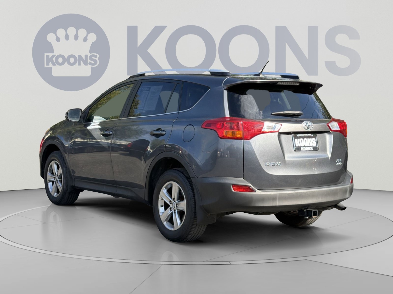 Used 2015 Toyota RAV4 XLE AWD/4WD image 8