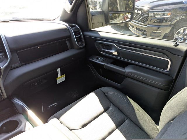 New 2026 RAM 1500 Big Horn AWD/4WD image 17