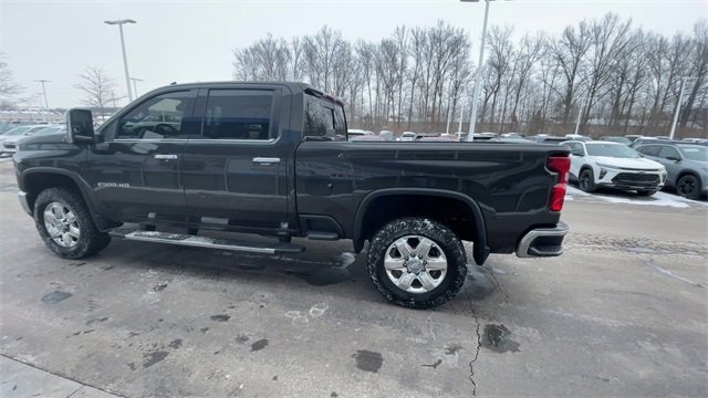 Certified 2020 Chevrolet Silverado 2500 LTZ w/ LTZ Plus Package image 5