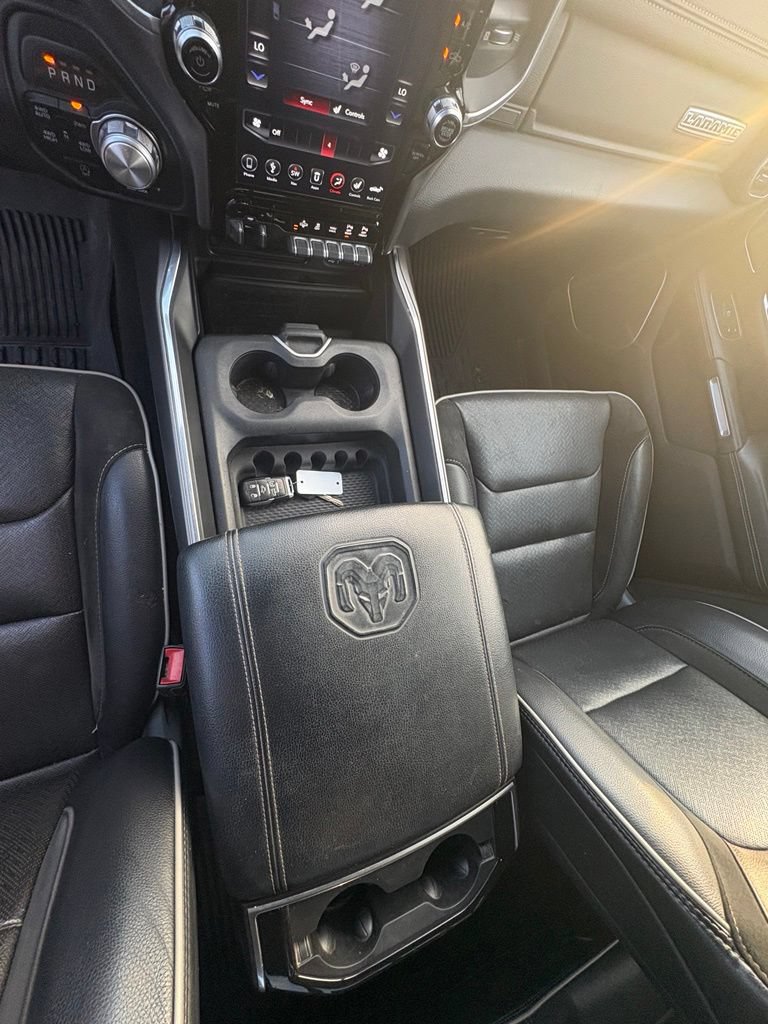 Used 2020 RAM 1500 Laramie AWD/4WD image 15