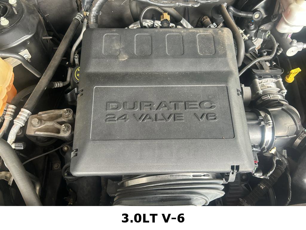 Used 2011 Ford Escape Limited w/ 302A Rapid Spec Order Code FWD image 25