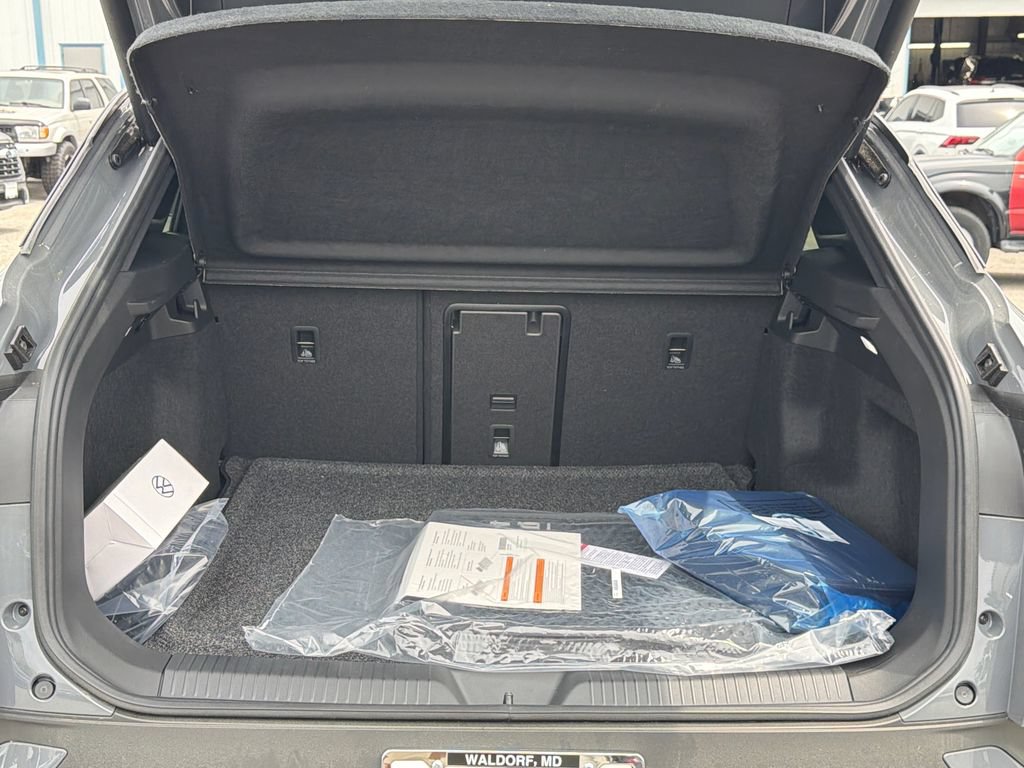 New 2026 Volkswagen ID.4 Pro S Plus AWD/4WD image 18