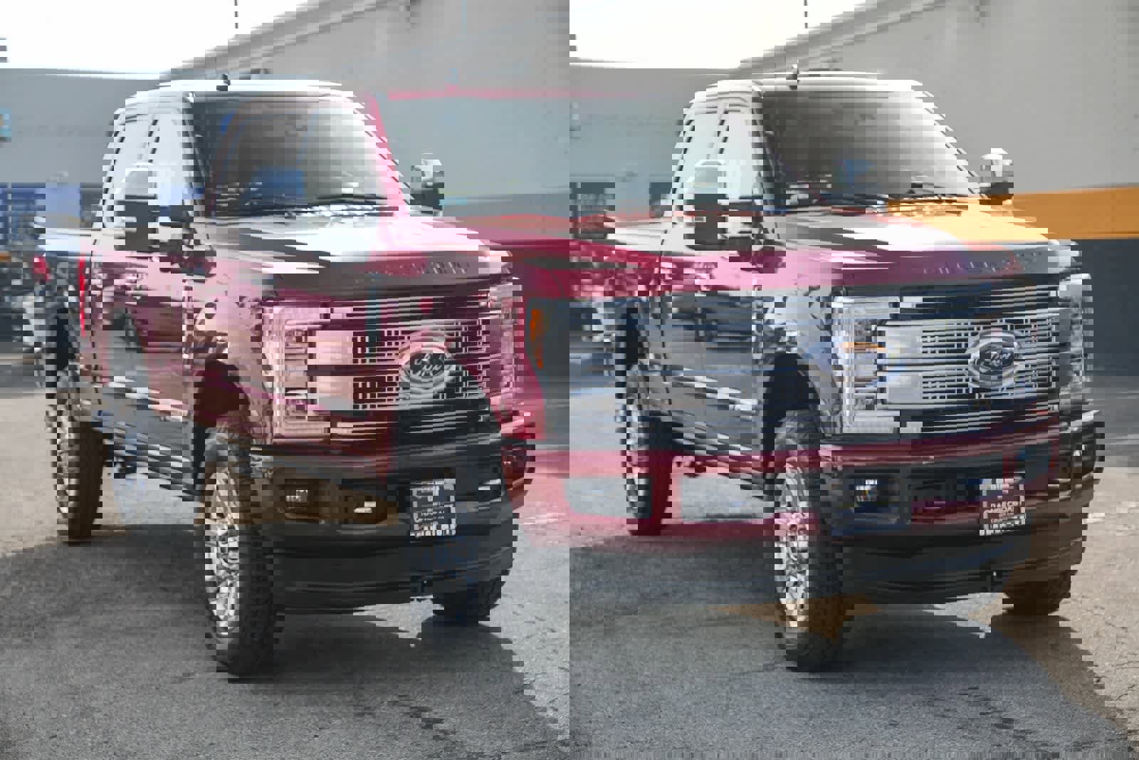 Used 2019 Ford F350 Platinum w/ Platinum Ultimate Package image 3