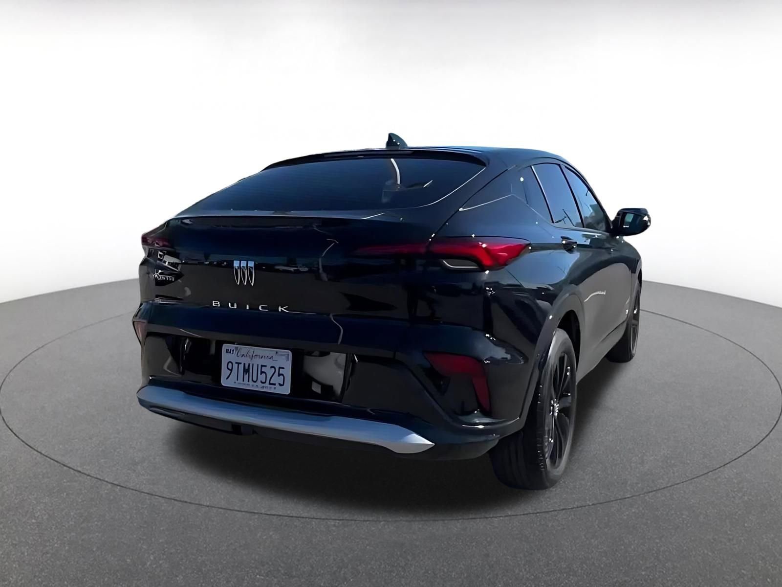 Used 2025 Buick Envista Sport Touring image 14