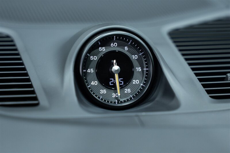 Used 2024 Porsche Cayenne Turbo GT AWD/4WD image 59