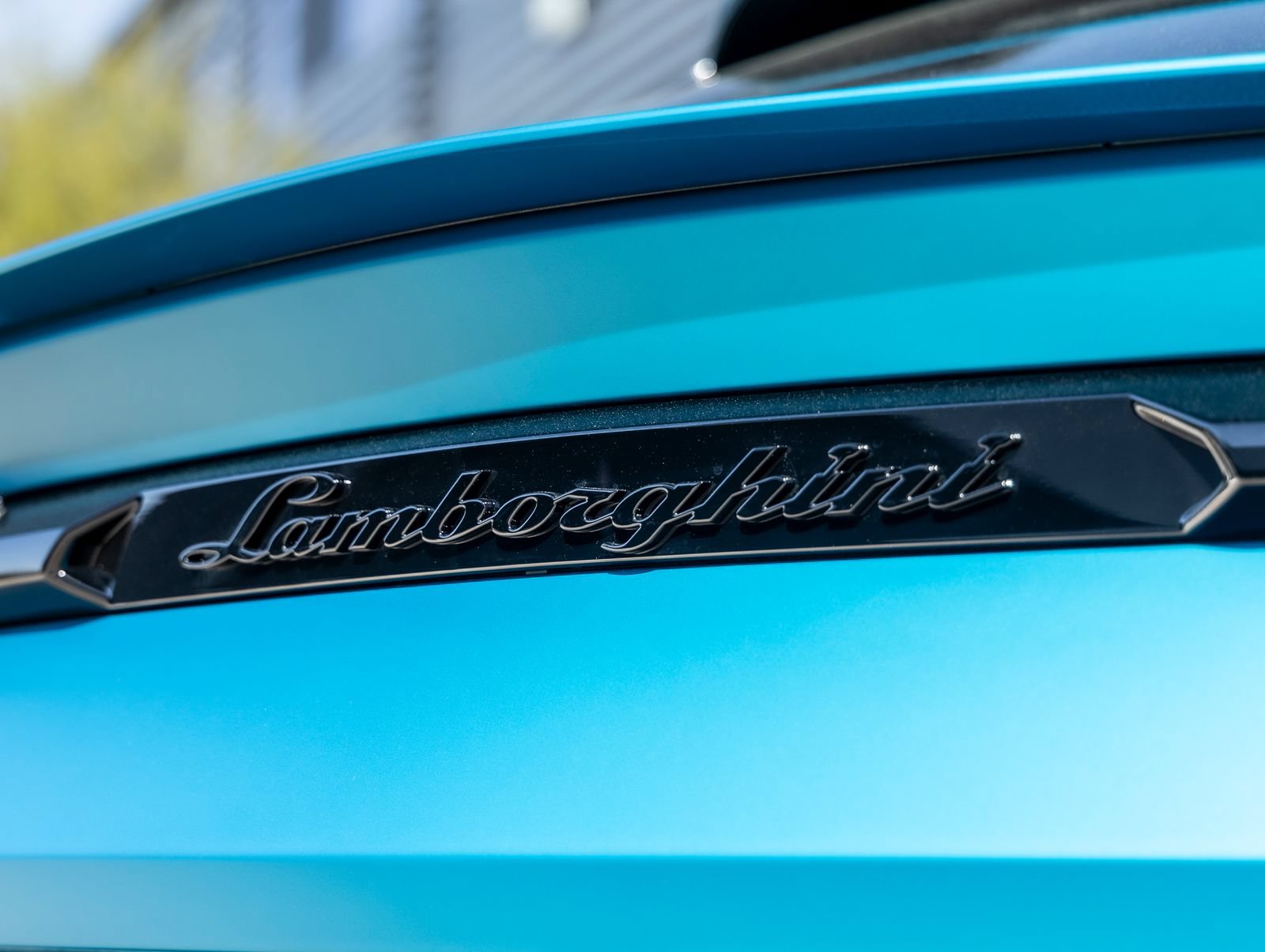 Used 2024 Lamborghini Urus S AWD/4WD image 13