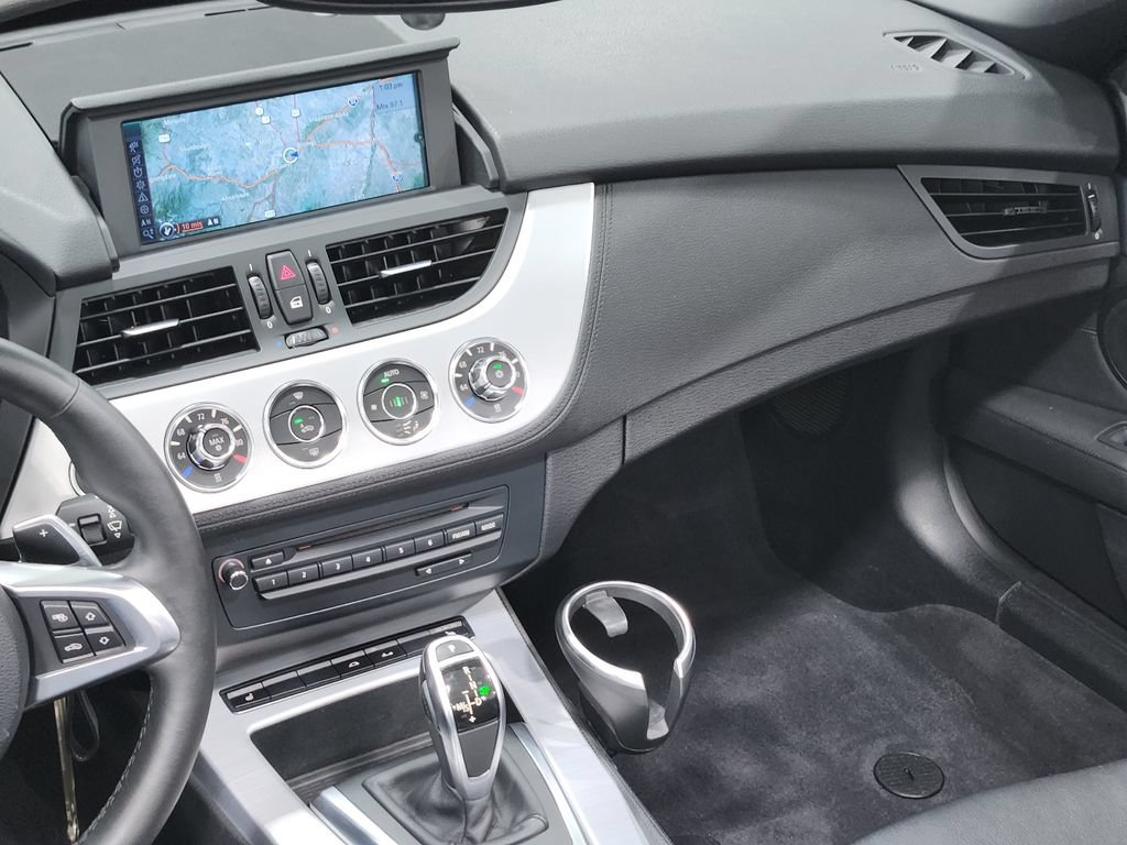 Used 2012 BMW Z4 sDrive35i RWD image 31