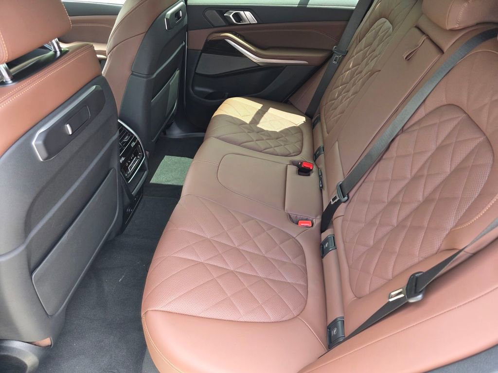 New 2026 BMW X5 sDrive40i w/ M Sport Package RWD image 12