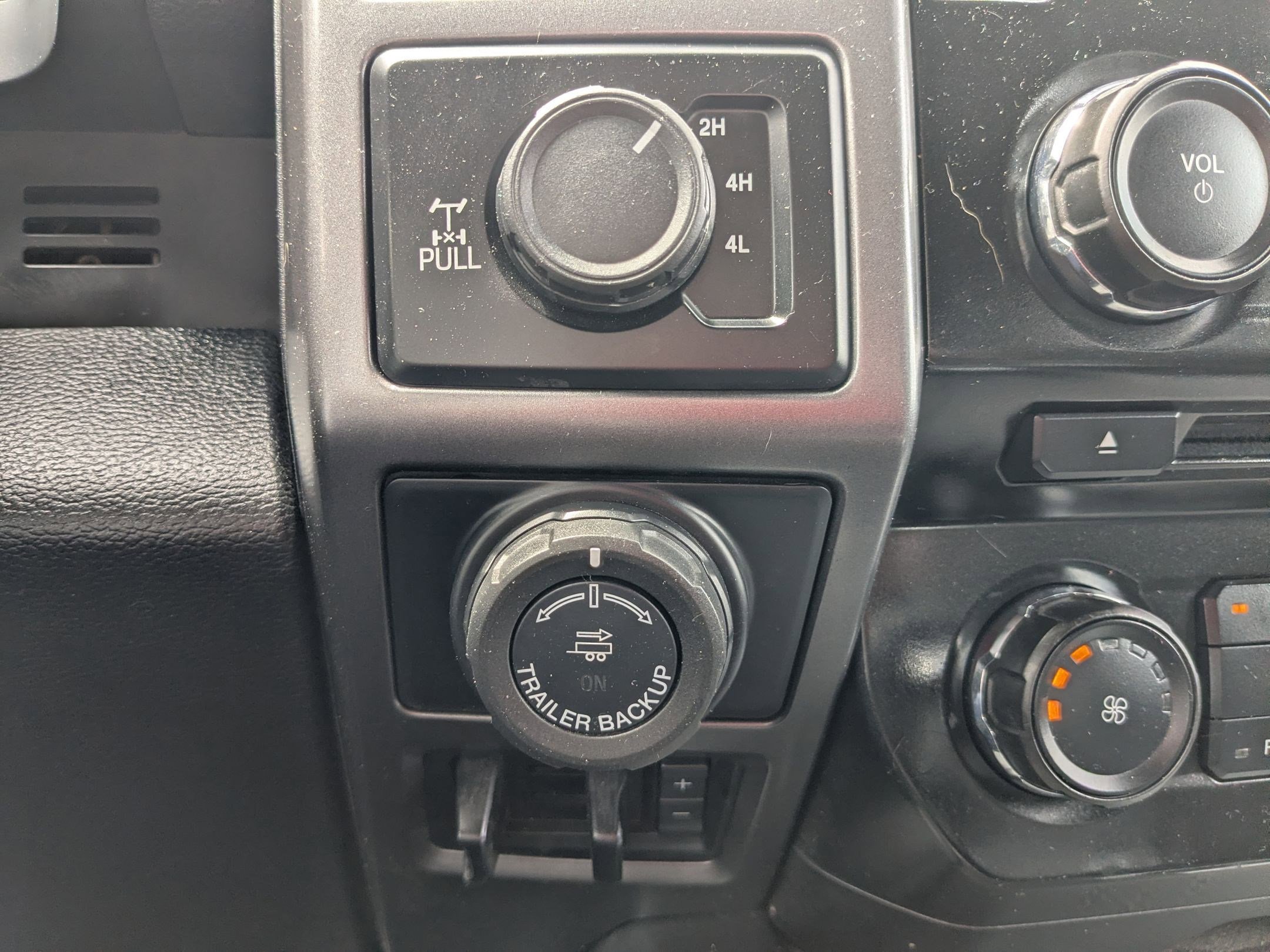 Used 2017 Ford F150 XLT w/ Equipment Group 301A Mid AWD/4WD image 25