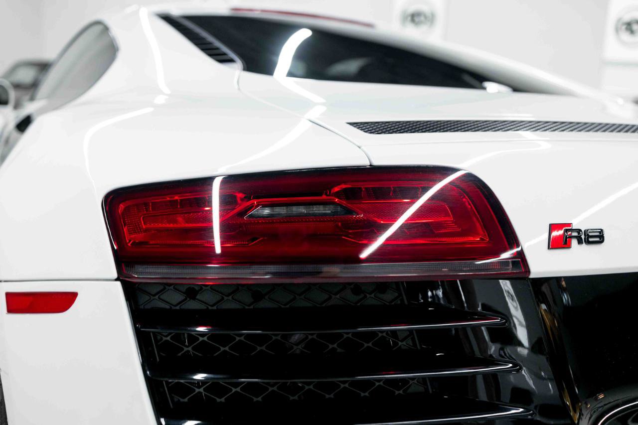Used 2014 Audi R8 V10 AWD/4WD image 37