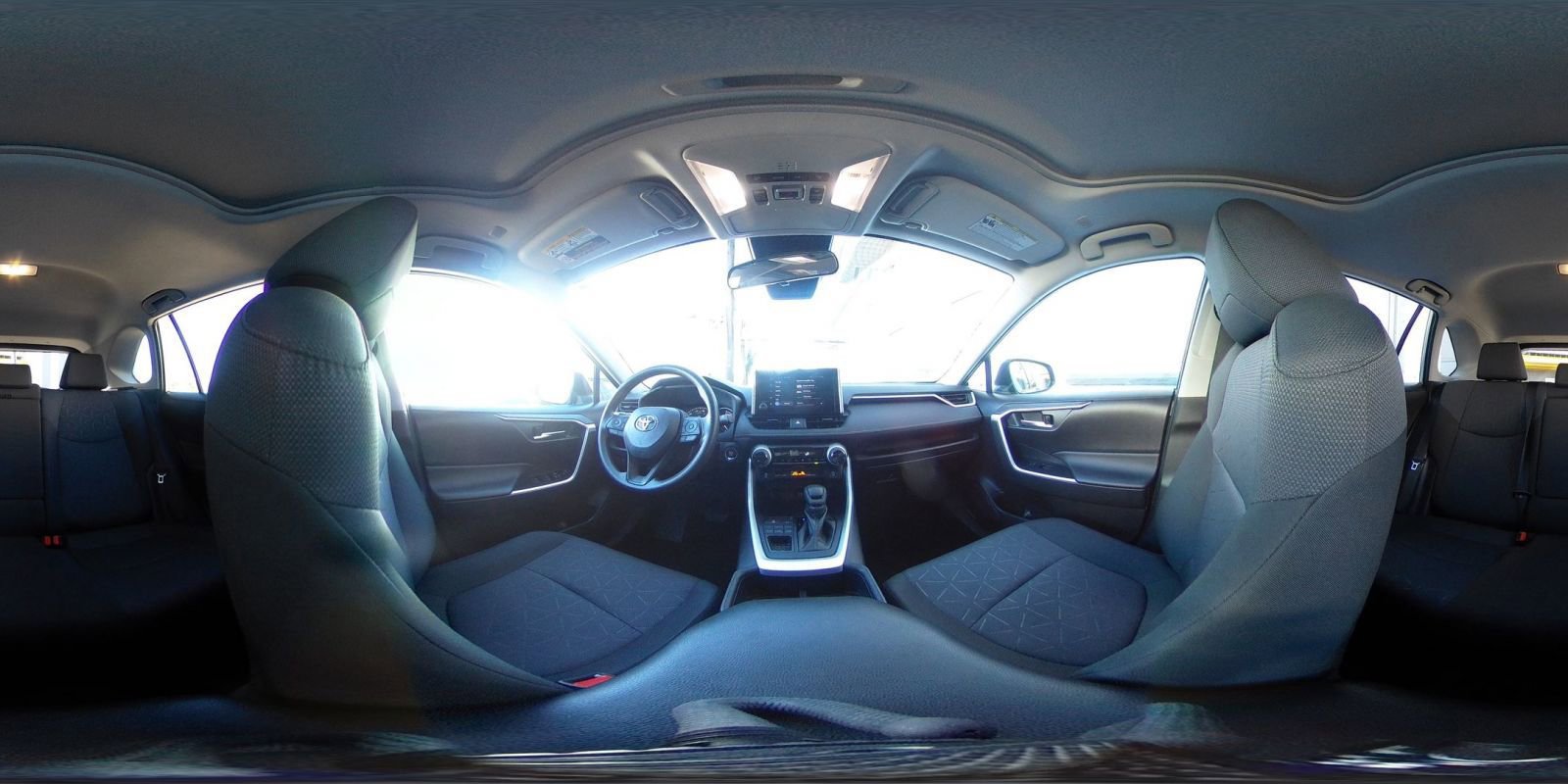 Used 2025 Toyota RAV4 XLE image 40