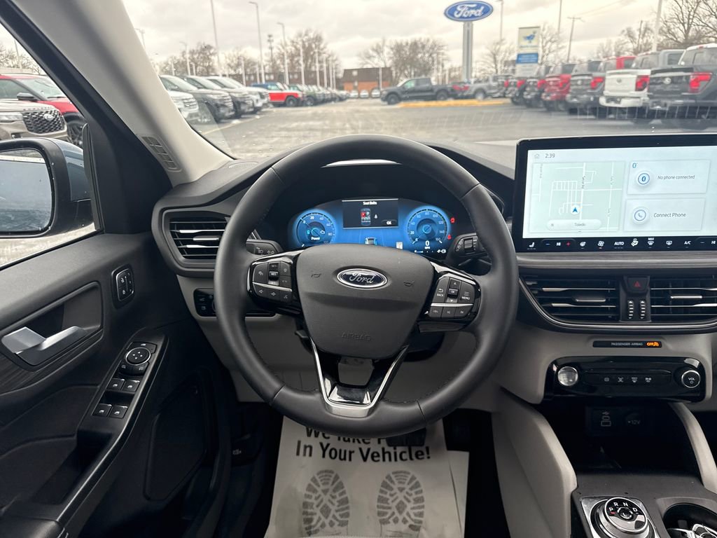 Used 2025 Ford Escape Platinum image 20
