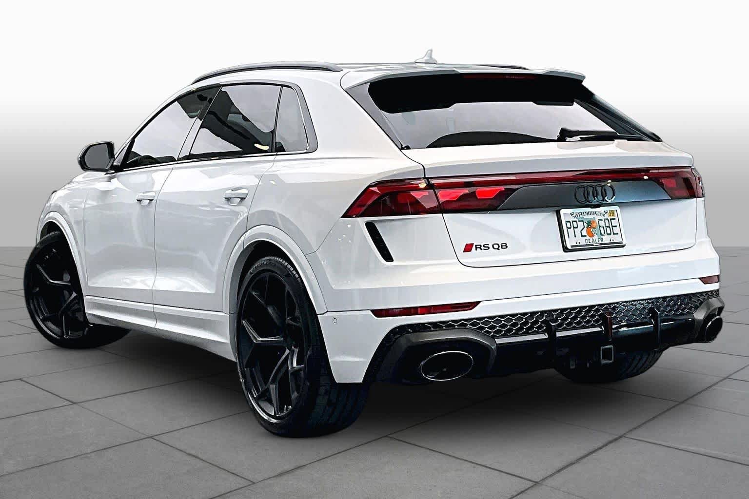 Used 2026 Audi RS Q8 performance AWD/4WD image 11