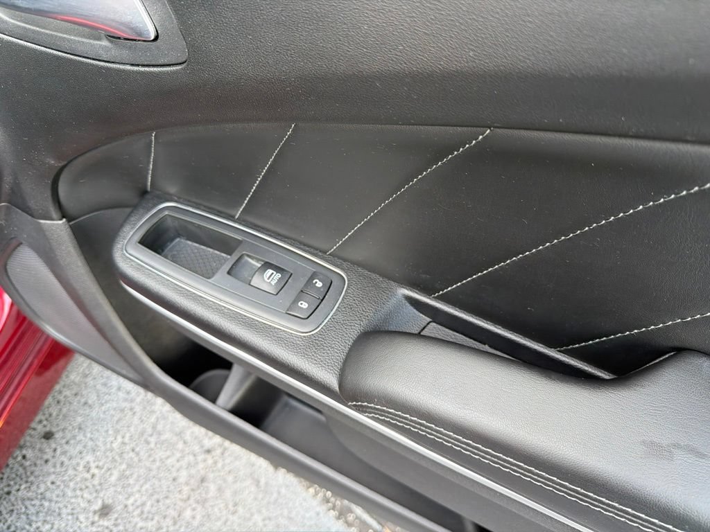 Used 2019 Dodge Charger R/T w/ Plus Group RWD image 27