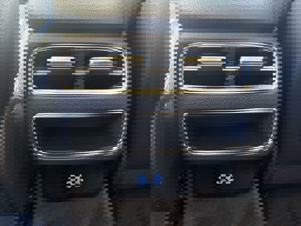 New 2026 Genesis GV70 2.5T image 25