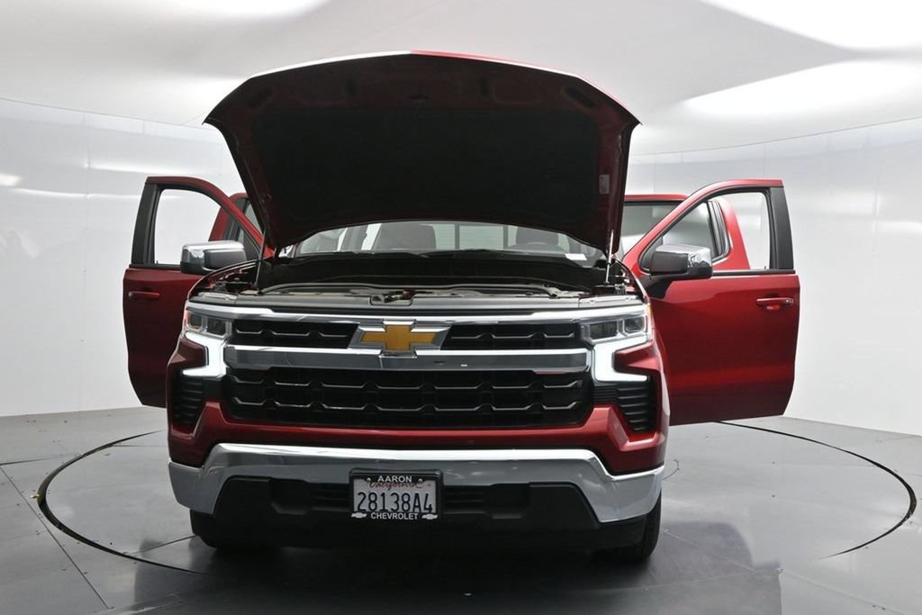 Used 2024 Chevrolet Silverado 1500 LT w/ Convenience Package II RWD image 36
