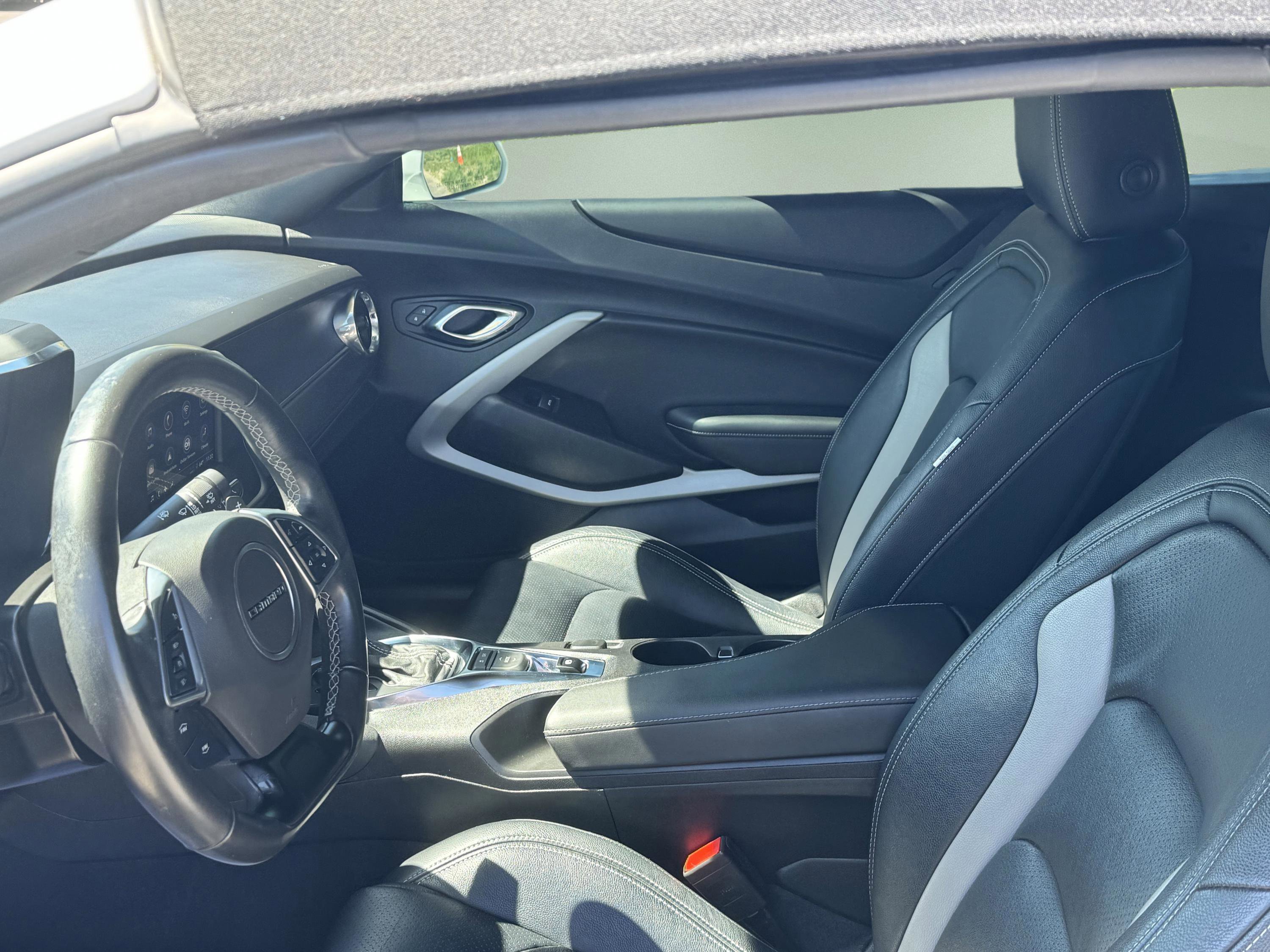 Used 2021 Chevrolet Camaro LT RWD image 24