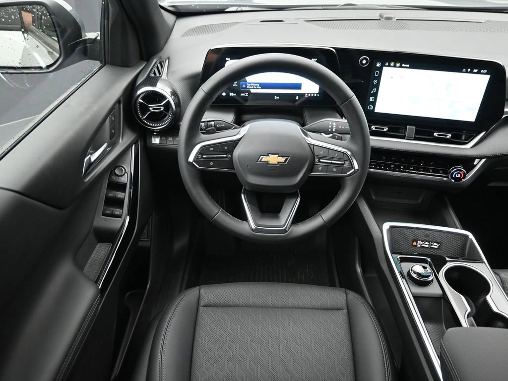 New 2026 Chevrolet Equinox LT image 12