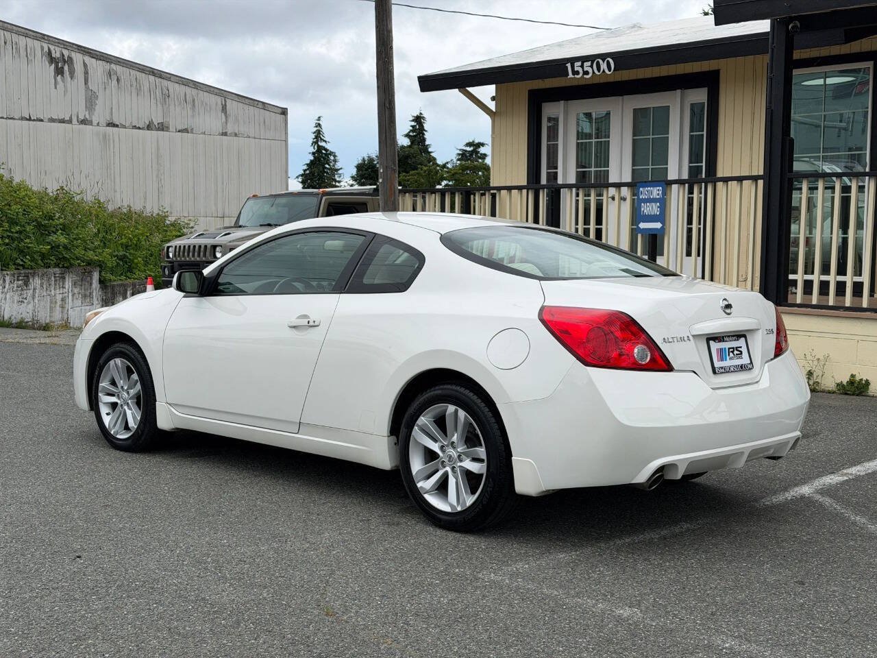 Used 2011 Nissan Altima 2.5 S w/ Convenience Pkg FWD image 3