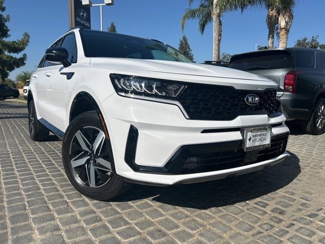 Used 2021 Kia Sorento EX w/ Panoramic Sunroof Package