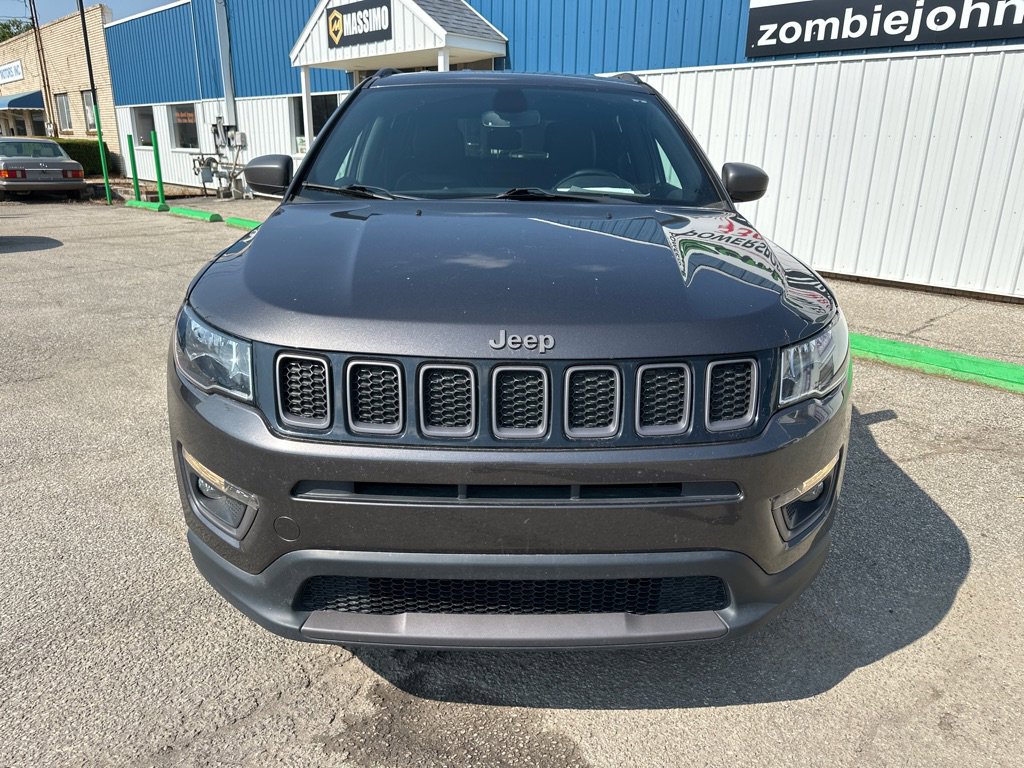 Used 2021 Jeep Compass Latitude image 2