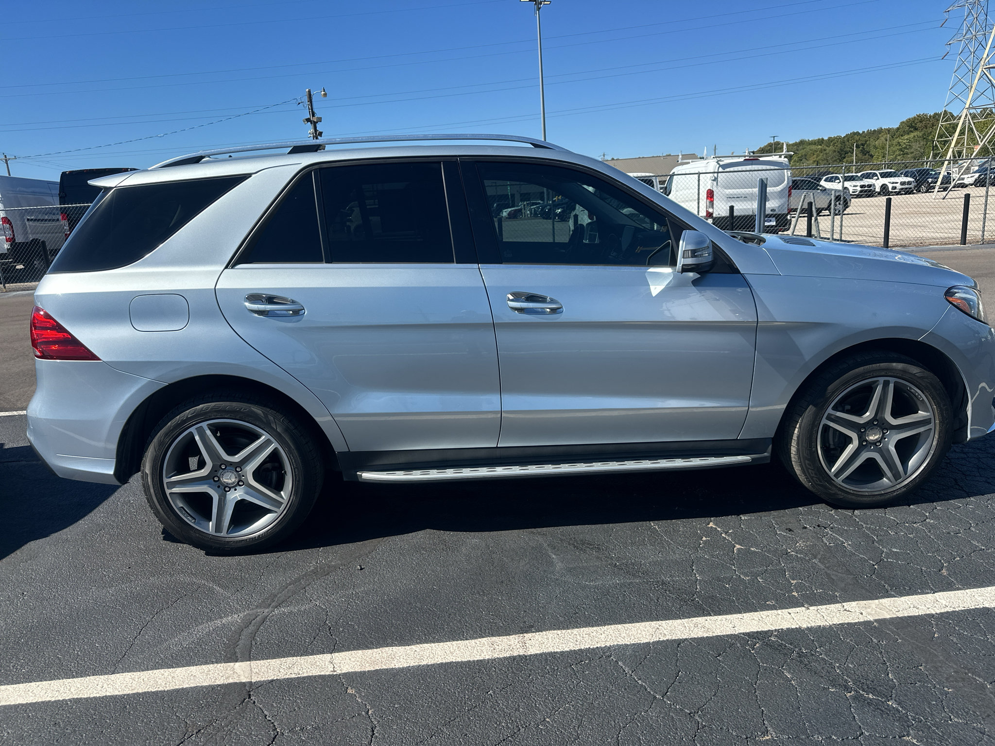 Used 2016 Mercedes-Benz GLE 400 4MATIC image 22