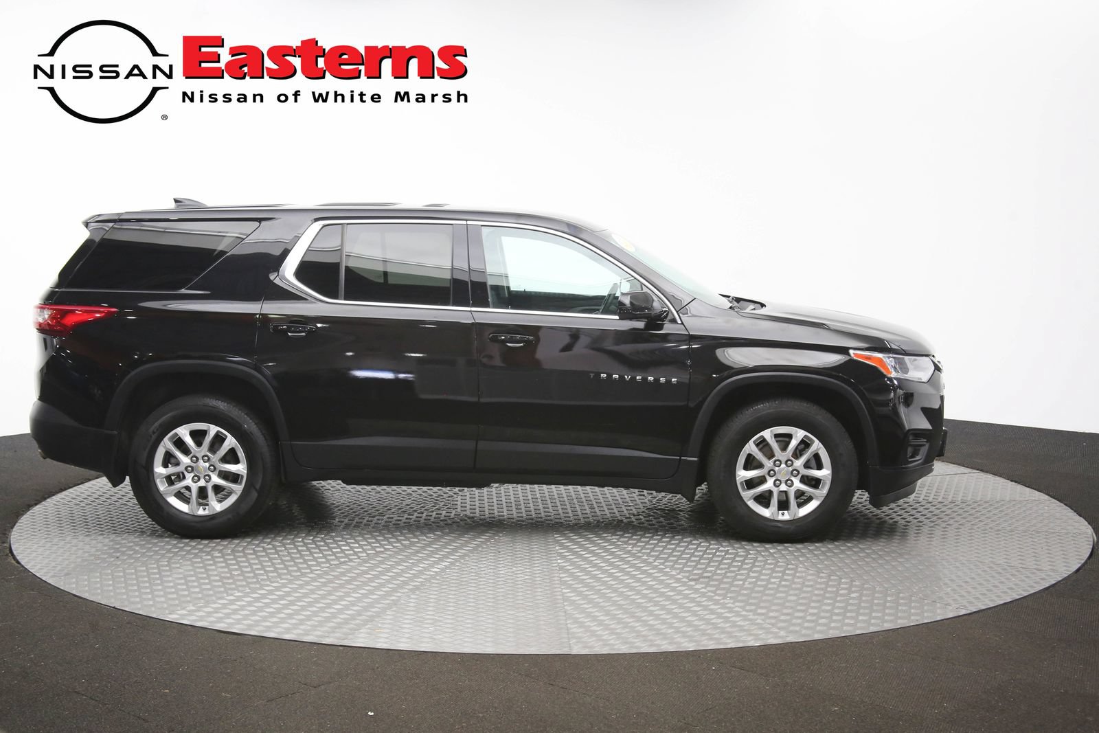 Used 2020 Chevrolet Traverse LS AWD/4WD image 46