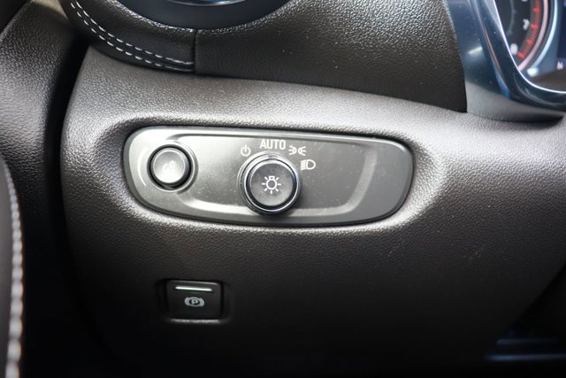 Used 2025 Chevrolet Blazer LT image 26