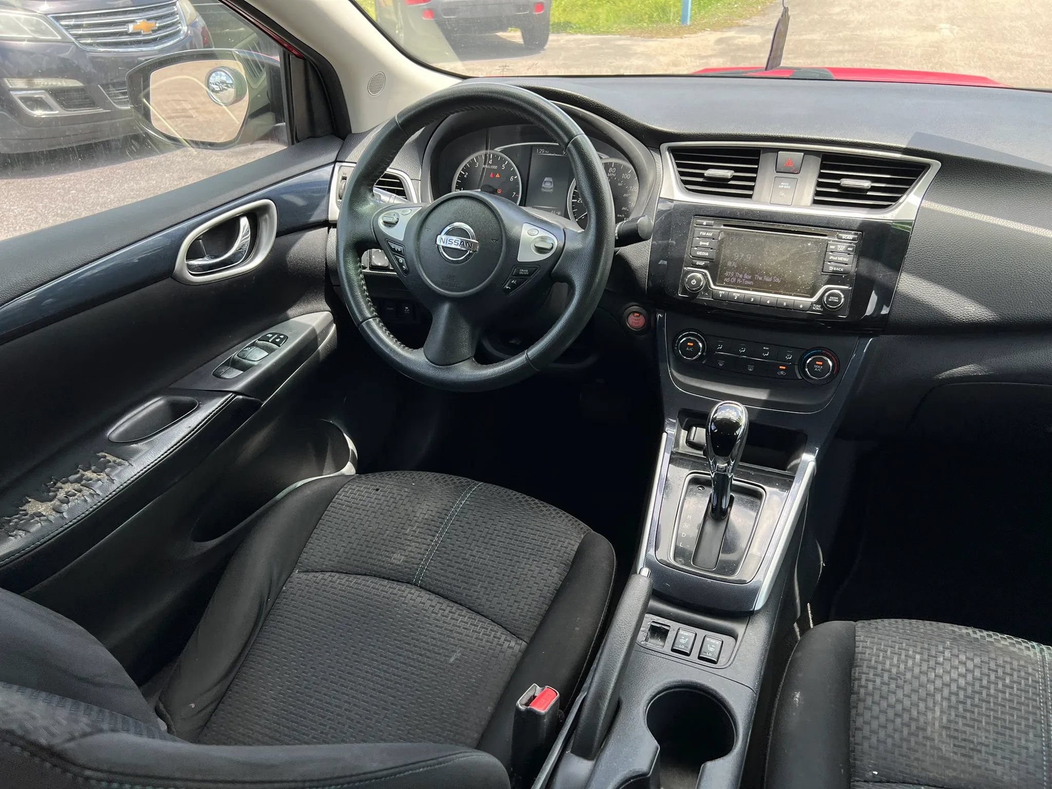 Used 2017 Nissan Sentra SR FWD image 14